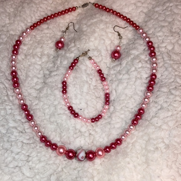 Pink pearl jewelry set - Picture 4 of 5